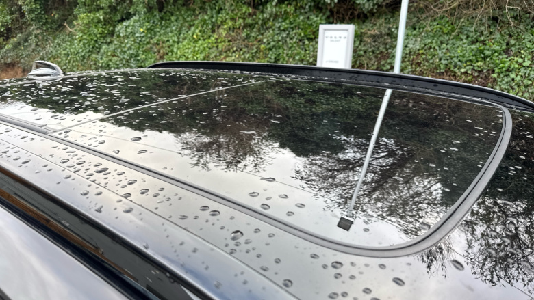 Volvo Xc40 170kW Recharge Ultimate 69kWh 5dr Auto Electric Estate